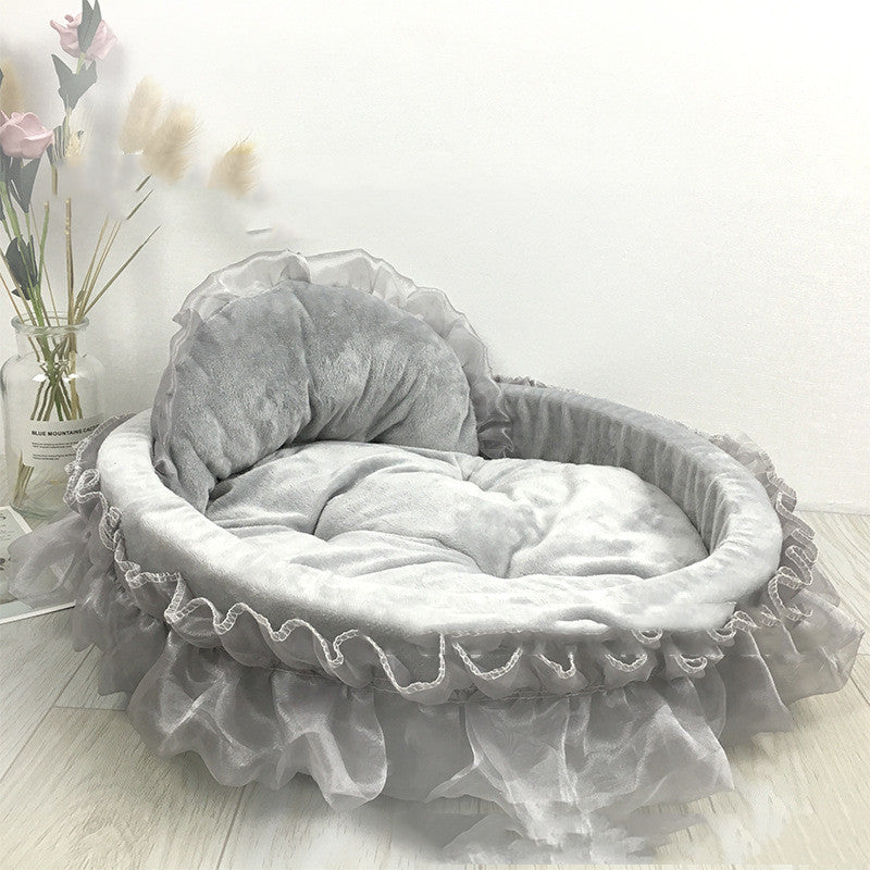 Cozy Princess Dog Bed – A Fairytale Nap Every Time"